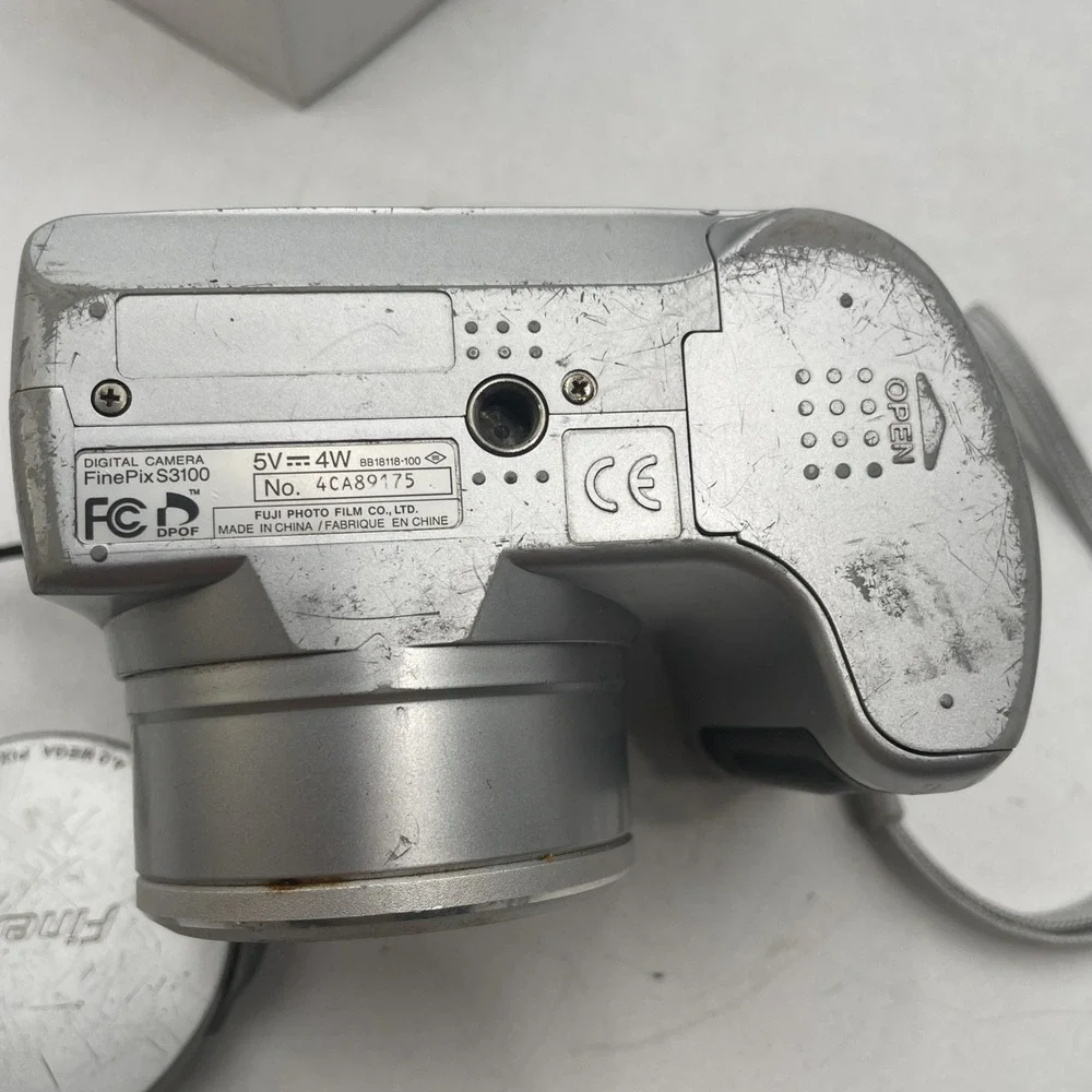 Fujifilm finepix s3100